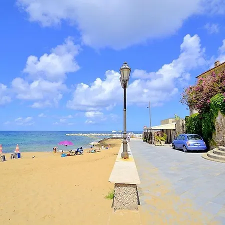In Sleeps 6 Includes Air Con Apartment Castellabate